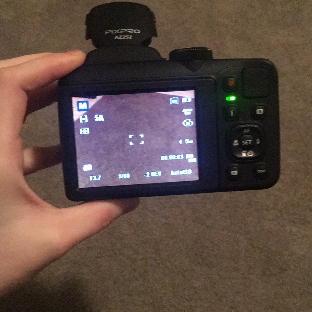 CAMERA - Picture 2 of 3